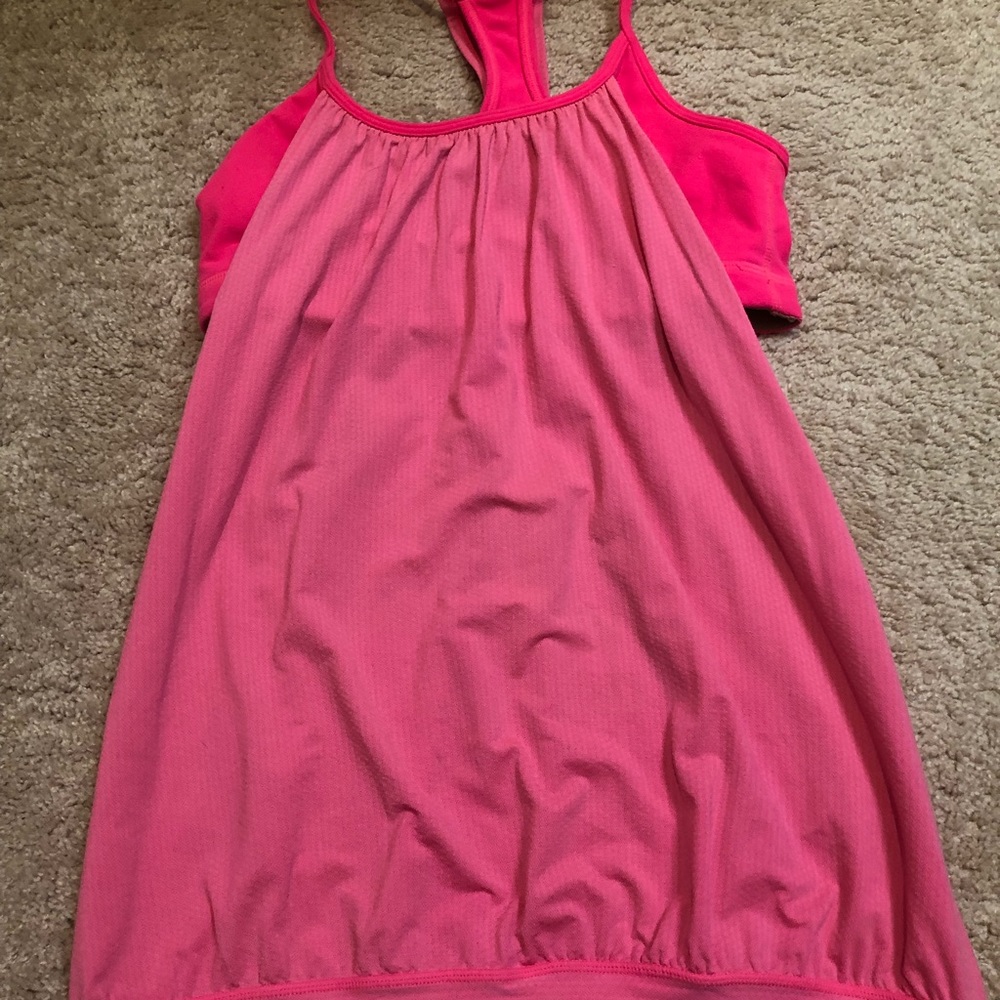 Lululemon No Limits Tank size 6